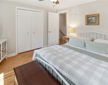 39 Little Brook Drive - Photo Thumbnail 3