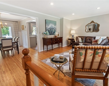 39 Little Brook Drive - Photo Thumbnail 6