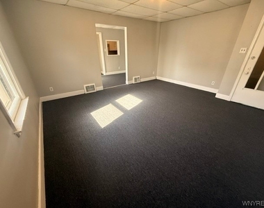 2020 Forest Avenue - Photo Thumbnail 14