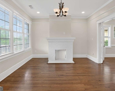 585 Jones Avenue - Photo Thumbnail 2