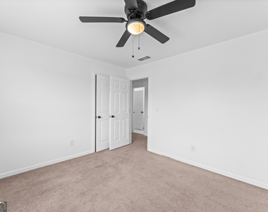 4267 Azalea Walk - Photo Thumbnail 14