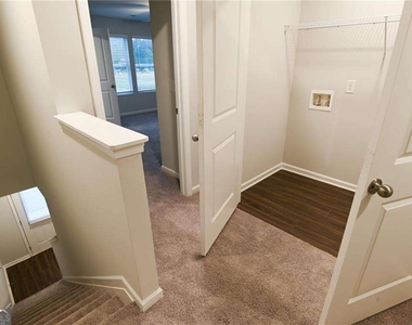 115 Village Green Drive Nw - Photo Thumbnail 13