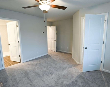 115 Village Green Drive Nw - Photo Thumbnail 16
