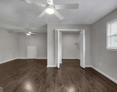 660 Queen Street Sw - Photo Thumbnail 40