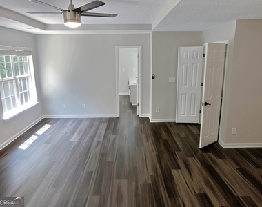 3225 Blackwood Lane - Photo Thumbnail 11