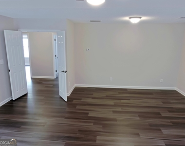 3225 Blackwood Lane - Photo Thumbnail 8