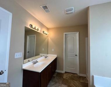 1578 Onalee Drive - Photo Thumbnail 19