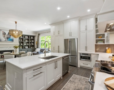1079 Canton Street - Photo Thumbnail 13