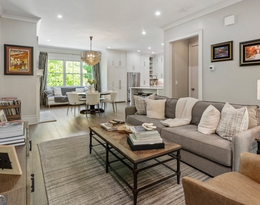 1079 Canton Street - Photo Thumbnail 5
