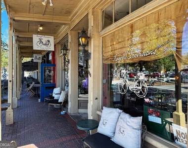 1079 Canton Street - Photo Thumbnail 36