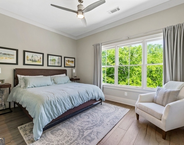 1079 Canton Street - Photo Thumbnail 23