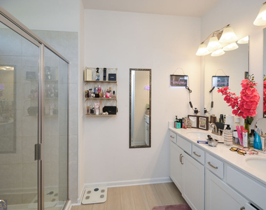 2610 Ravencliff Road - Photo Thumbnail 18