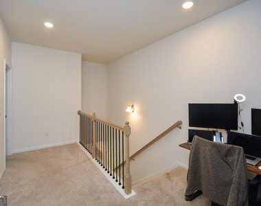 2610 Ravencliff Road - Photo Thumbnail 16