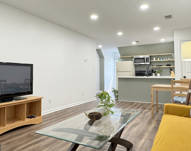 4193 N Shallowford Road - Photo Thumbnail 4