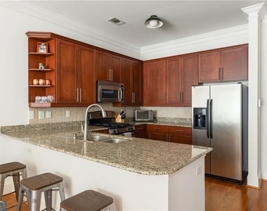 1055 Piedmont Avenue - Photo Thumbnail 14