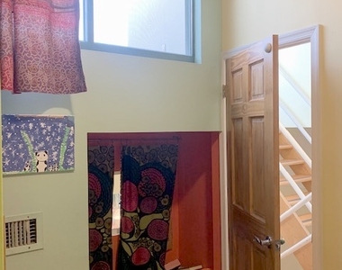 279 Prospect Park West - Photo Thumbnail 13