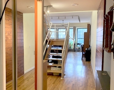 279 Prospect Park West - Photo Thumbnail 4