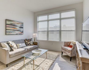 55 W Front Street - Photo Thumbnail 9