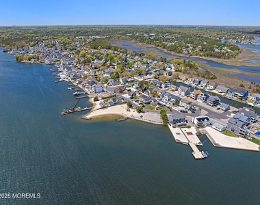 19 Ardmore Drive - Photo Thumbnail 22
