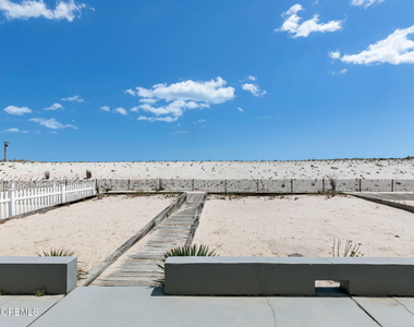304 Oceanfront - Photo Thumbnail 52