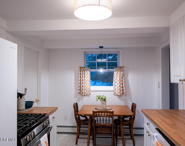610 Ocean Road - Photo Thumbnail 6