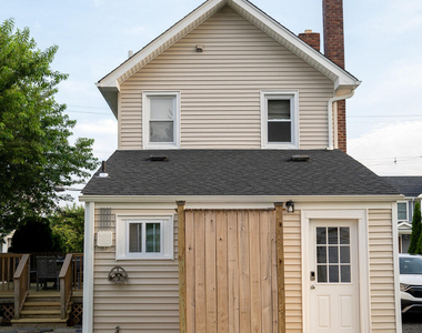 610 Ocean Road - Photo Thumbnail 15