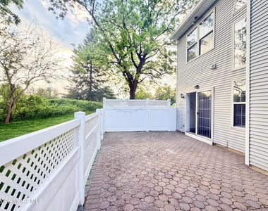 1 Whitemarsh Drive - Photo Thumbnail 35