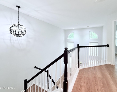 1 Whitemarsh Drive - Photo Thumbnail 31