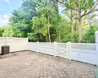 1 Whitemarsh Drive - Photo Thumbnail 34