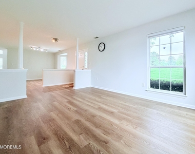 1 Whitemarsh Drive - Photo Thumbnail 29