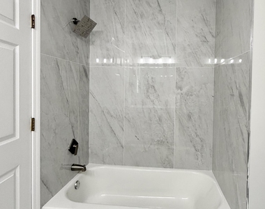1 Whitemarsh Drive - Photo Thumbnail 15