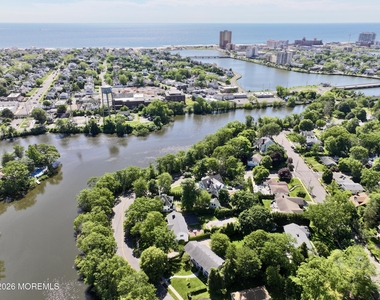 200 Bridlemere Avenue - Photo Thumbnail 29