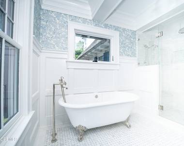 200 Bridlemere Avenue - Photo Thumbnail 7