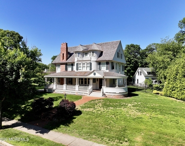 200 Bridlemere Avenue - Photo Thumbnail 20