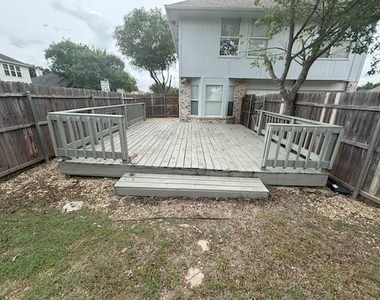 2100 Larkspur Street - Photo Thumbnail 19
