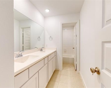 2500 Gaulding Street - Photo Thumbnail 16