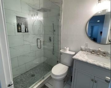 2515 Roanoke Avenue - Photo Thumbnail 18