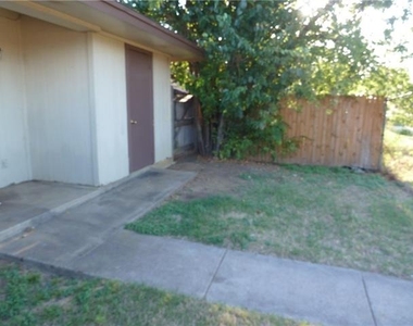 3427 Republic Drive - Photo Thumbnail 24