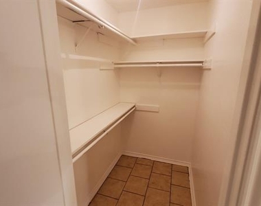 3427 Republic Drive - Photo Thumbnail 13