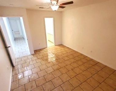 3427 Republic Drive - Photo Thumbnail 11