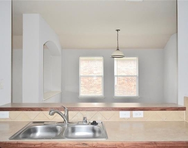 150 Briar Grove Drive - Photo Thumbnail 16