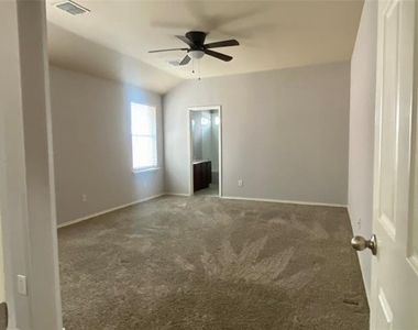 150 Briar Grove Drive - Photo Thumbnail 22