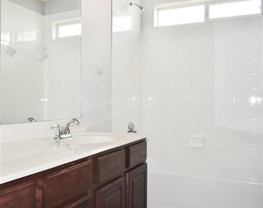 150 Briar Grove Drive - Photo Thumbnail 28