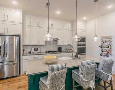 2425 Longspur Drive - Photo Thumbnail 1