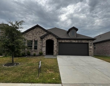 1613 Pine Valley Drive - Photo Thumbnail 1