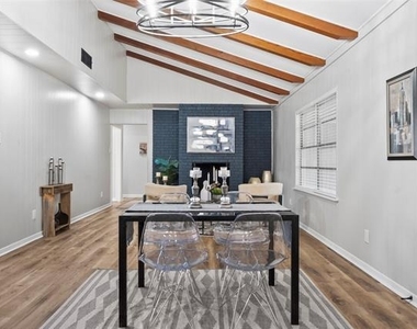 4017 Welch Avenue - Photo Thumbnail 9