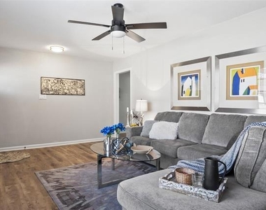 4017 Welch Avenue - Photo Thumbnail 7