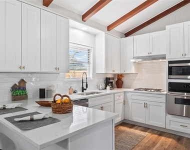 4017 Welch Avenue - Photo Thumbnail 16