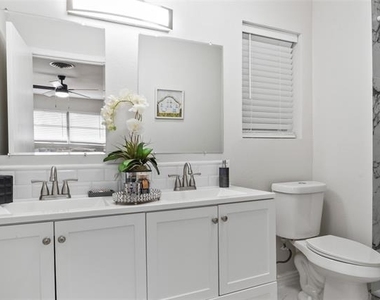 4017 Welch Avenue - Photo Thumbnail 22