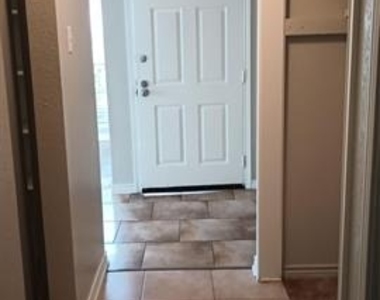 3617 W Northgate Drive - Photo Thumbnail 13